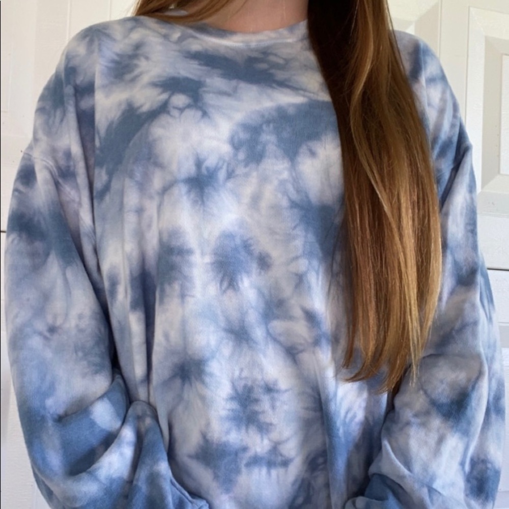 Periwinkle Sweatshirt